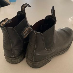 Chisel Toe AUS 7 (women’s 10) blundstones